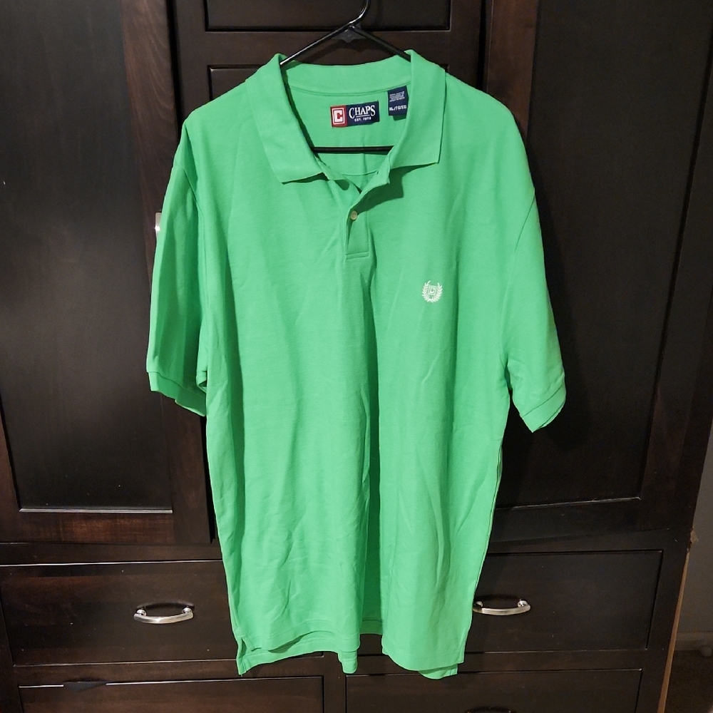Chaps Men's Polo Shirt in Vibrant Green